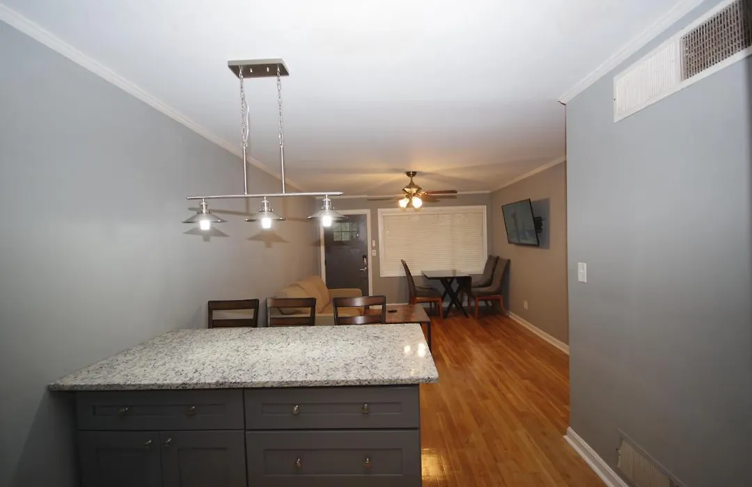 1272 Woodland Ave-1
