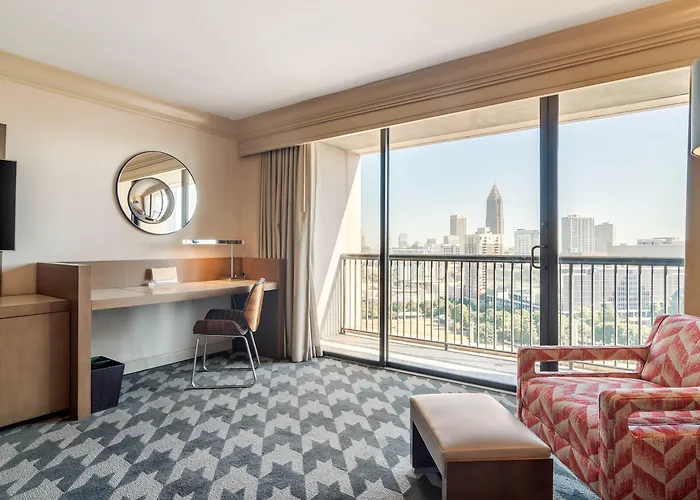 Hotels with pool Omni Atlanta At Centennial Park