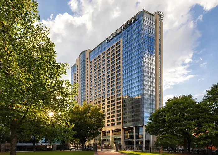Hotels with pool Omni Atlanta At Centennial Park