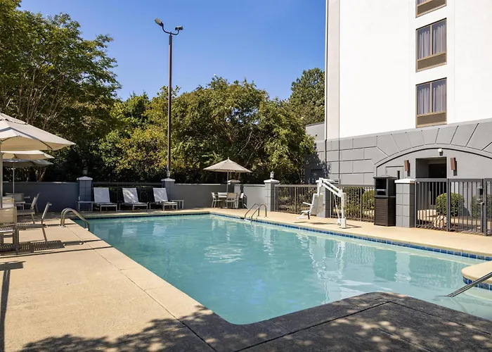 Romantic hotel: Hyatt Place Atlanta Airport South