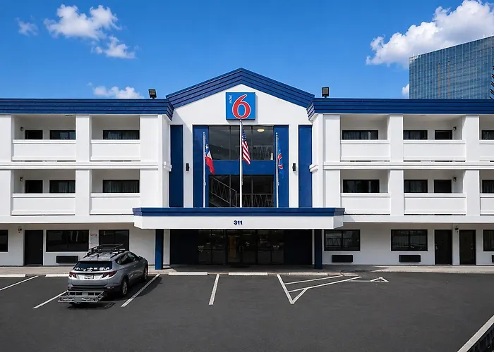 Cheap hotels Motel 6-Atlanta, Ga - Downtown